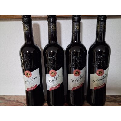 Rotwein 4x 0,75L Dornfelder lieblich Paket NEU