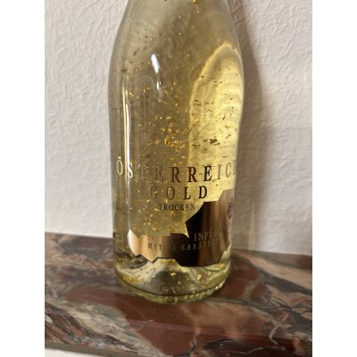 Österreich Gold Sekt, 9x 0,75L, 23K Blattgold, trocken, 9,5% Vol., NEU