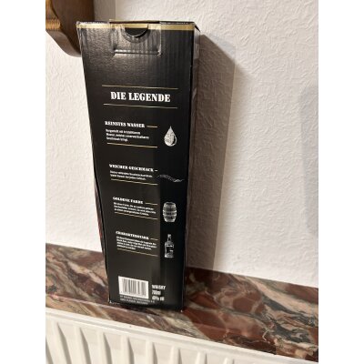 Black Ram Whisky, Geschenkset 6x 0,7L, 40% Alc., 3 Jahre + Glas